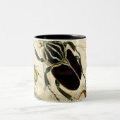 ヴィンテージ甲虫イラストレーション ツートーンマグカップ (中央)