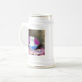 ヴィンテージ白い子猫とピンクの花 ビールジョッキ (正面左)