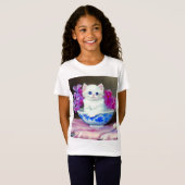 ヴィンテージ白い子猫とピンクの花 Tシャツ (正面フル)
