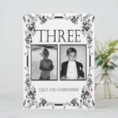 ヴィンテージ白と黒の写真テーブル番号3 招待状 (スタンド正面)