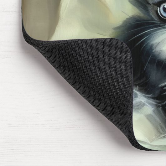 ヴィンテージ白と黒の子猫の舌が突き出ている マウスパッド (コーナー)