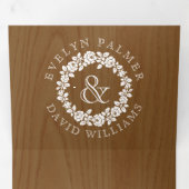 ヴィンテージ白バラリース素朴な木結婚の 三つ折り招待状 (内部最初)