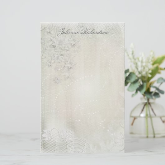 ヴィンテージ白フローラ文房具 便箋 (スタンド正面)