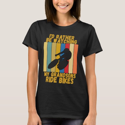 ヴィンテージ祖父母がグランドソンズバイクRを見る Tシャツ (正面)