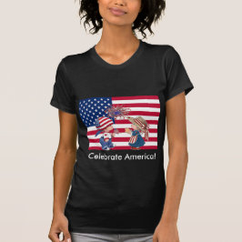 ヴィンテージ祝アメリカ国旗の女性 Tシャツ