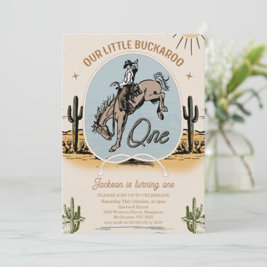 ヴィンテージ私たちの小さなバッカルーウェスタンの1歳の誕生日 招待状 (スタンド正面)