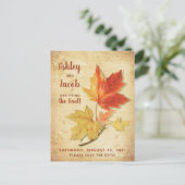 ヴィンテージ秋のメープル葉ズウェディングの日付を保存 ポストカード (スタンド正面)