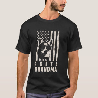ヴィンテージ秋田犬のおばあちゃんアメリカ国旗の贈り物 Tシャツ