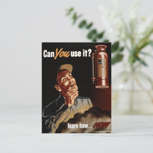 ヴィンテージ第二次世界大戦の消火器の安全性 ポストカード (スタンド正面)