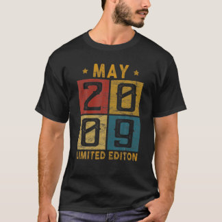 ヴィンテージ第13誕生日2009年5月生まれ2009年13年 Tシャツ