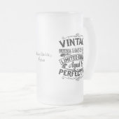 ヴィンテージ第70誕生日女性男性へ贈レトロ フロストグラスビールジョッキ (正面右)