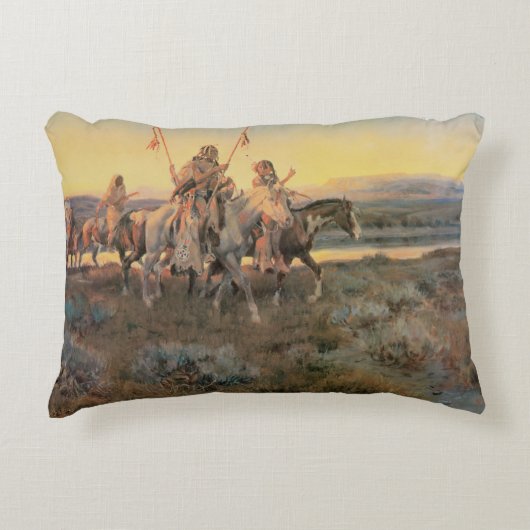 ヴィンテージ系アメリカ人、ピエガンスby CM Russell アクセントクッション (正面)