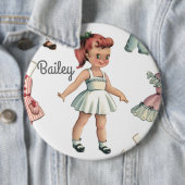 ヴィンテージ紙ドールイメージとドレスパーソナライズされた 缶バッジ (インサイチュ)