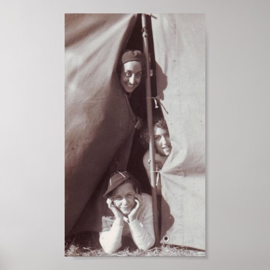 ヴィンテージ素晴らし写真ヤングガールズキャンプ ポスター (正面)