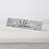 ヴィンテージ素朴な灰色の黒焦げ木材モノグラム デスクネームプレート (正面)