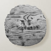 ヴィンテージ素朴な灰色の黒焦げ木材モノグラム ラウンドクッション (正面)