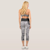 ヴィンテージ素朴な灰黒色の焦げエレガント木 カプリレギンス (裏面)