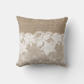 ヴィンテージ素朴な田舎のベージュのバーラップと白いレース クッション (正面)