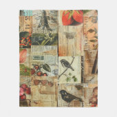 ヴィンテージ素朴新聞社パッチワークコラージュ(4) フリースブランケット (正面)