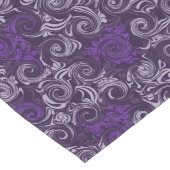 ヴィンテージ紫のフローラ渦巻き ロングテーブルランナー (コーナー)