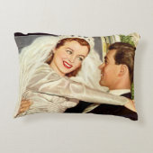 ヴィンテージ結婚式の新婚夫婦、ハッピーブライドと新郎新婦 アクセントクッション (裏面)