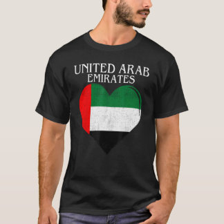 ヴィンテージ統一されたアラブ首長国連邦国旗のハート Tシャツ