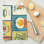 ヴィンテージ缶詰の商品 – フルーツのラベル キッチンタオル (四つ折り)