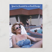 ヴィンテージ美しい女性サンバザーで水着 インビテーションポストカード (正面)