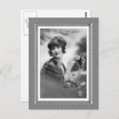 ヴィンテージ美しい – フラワーガール – 白黒 ポストカード (正面/裏面)