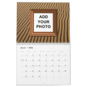 ヴィンテージ背景 2025年 写真を追加 カラフル カレンダー (3月 2026)