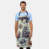 ヴィンテージ航海の海洋生物イラストレーション エプロン (着用した状態)