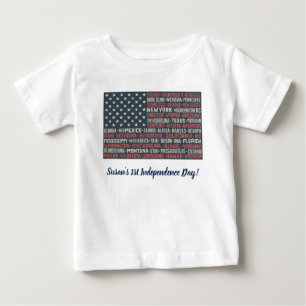 ヴィンテージ色あせたアメリカ国旗の州名ワードアート ベビーTシャツ