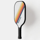 ヴィンテージ色あせストライプのた虹 ピックルボールラケット (左)
