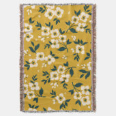 ヴィンテージ花柄、小さな白い花。 スローブランケット (正面縦)