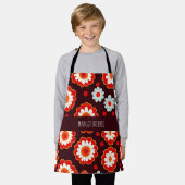 ヴィンテージ花紅白モザイクパターン エプロン (着用した状態)