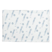 ヴィンテージ芸術的スニークロ泳ぐ人ブルーパターン 枕カバー (裏面)