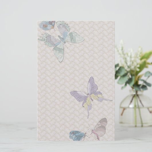 ヴィンテージ蝶とレース固定 便箋 (スタンド正面)