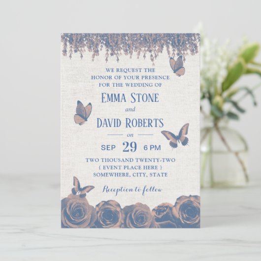 ヴィンテージ蝶ほこりっぽいブルーフローラ結婚ズ 招待状 (スタンド正面)