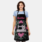 ヴィンテージ裁縫機・花柄デザイン エプロン (着用した状態)