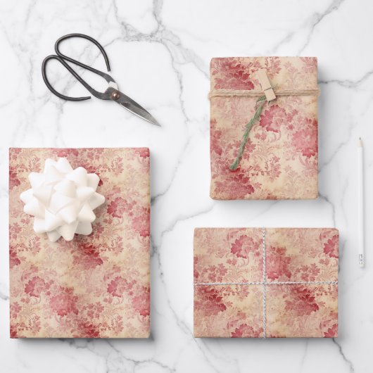 ヴィンテージ赤い花バラと金ゴールドフェイクダマスク ラッピングペーパーシート (正面)