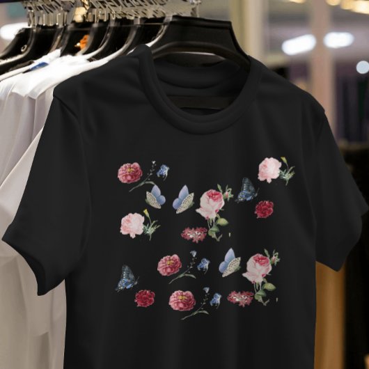ヴィンテージ赤とピンクの花と青い蝶 Tシャツ