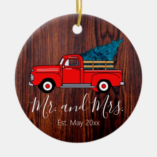 ヴィンテージ赤ピックアップトラック、素朴な木のパターンCe セラミックオーナメント (正面)