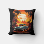 ヴィンテージ車の夕日 – 車を愛する人のためのギフト クッション (正面)