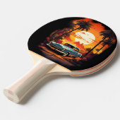 ヴィンテージ車の夕日 – 車を愛する人のためのギフト 卓球ラケット (正面アングル)