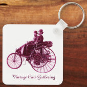 ヴィンテージ車の集まり、紫のピンクの紫の紫の白 キーホルダー (裏面)