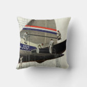 ヴィンテージ輸送、航空機の整備 クッション (裏面)