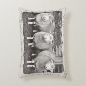 ヴィンテージ農家の羊の枕クリーム&グレー。 アクセントクッション (正面(垂直))