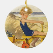 ヴィンテージ遊少年がビーチでサンドトイズ セラミックオーナメント (裏面)