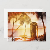 ヴィンテージ電話ブースの黄色い光 ポストカード (正面/裏面)