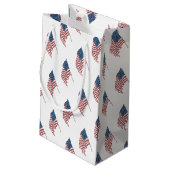 ヴィンテージ風になびく米国愛国国旗 スモールペーパーバッグ (裏面アングル)